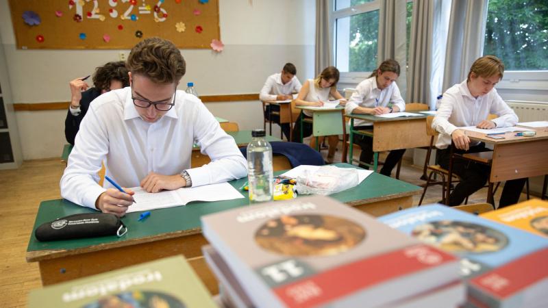 A magyar érettségi vizsga már mögöttünk van, és a kecskeméti diákok megosztották tapasztalataikat a feladatsorral kapcsolatban – nézd meg a videót!