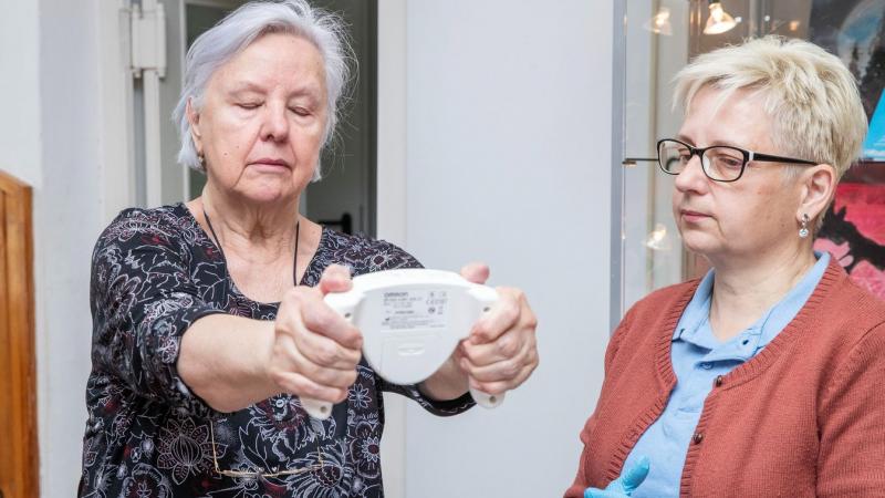 Egyedi szöveg: Szűrővizsgálatok a belvárosiak számára: Egészségnapot rendeztek a Munkácsy Mihály Általános Iskolában. (Videó)