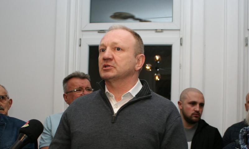 Đilas bepanaszolta a főügyészt és a rendőrség irányítóját.
