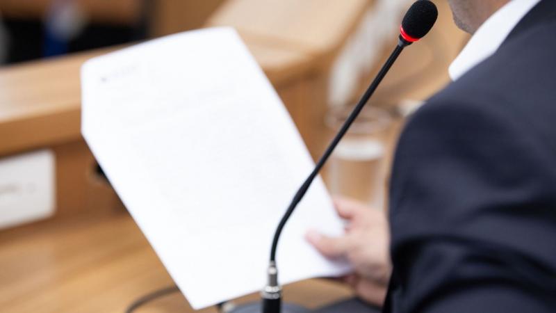 Különleges ülésre készülnek Szolnokon: a költségvetési egyensúly megteremtéséhez vagyonhasznosítást terveznek alkalmazni.