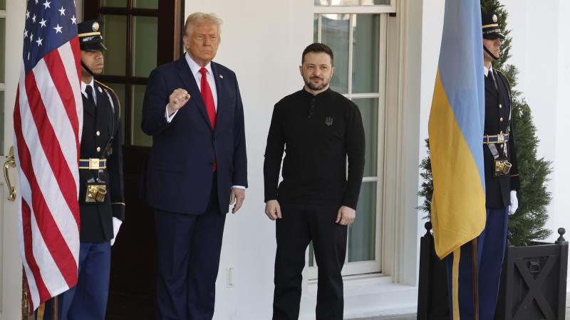 Trump csalódottan tapasztalta, hogy Putyinban nem találta meg azt a partnert, akire számított, ezért úgy döntött, hogy felhívja Zelenszkijt, hogy megvitassák a helyzet alakulását.