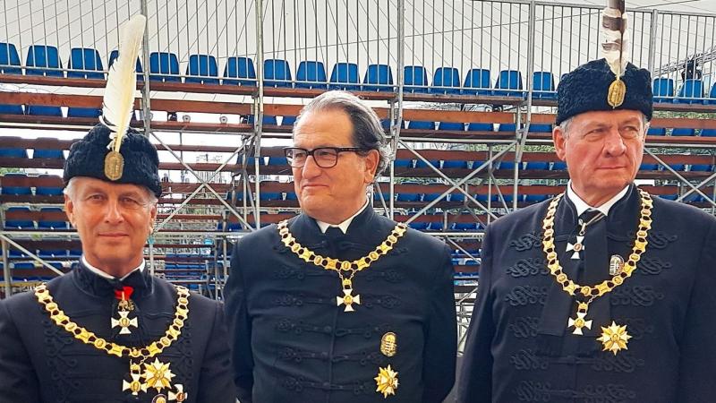 Reviczky Imre vezérőrnagyot posztumusz vitézzé avatták, ezzel is tisztelegve emlékének és hősies tetteinek. Az ünnepség során a résztvevők méltatták a katonai pályafutását és azt a bátorságot, amelyet életében tanúsított. Az elismerés nemcsak a katonai te