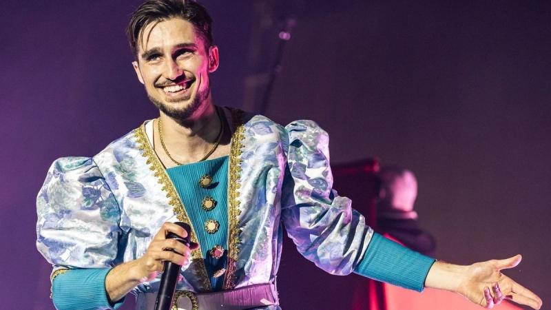 Bayer Zsolt: Mivel is kellene meglepni Krúbit?