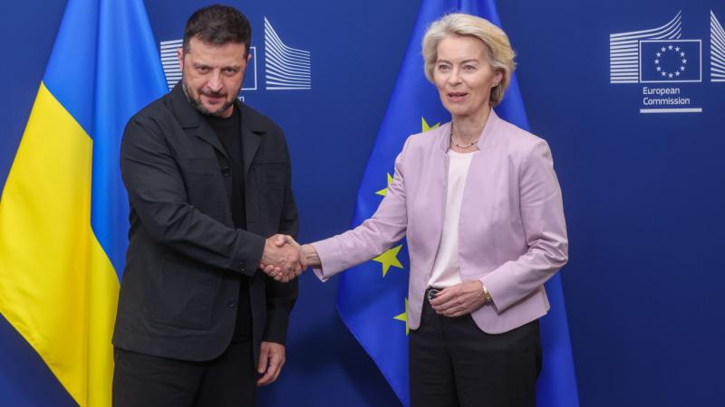 Milyen lépéseket tegyen Európa az orosz hibrid hadviseléssel szemben? E kérdés körül forog a diskurzus számos országban.