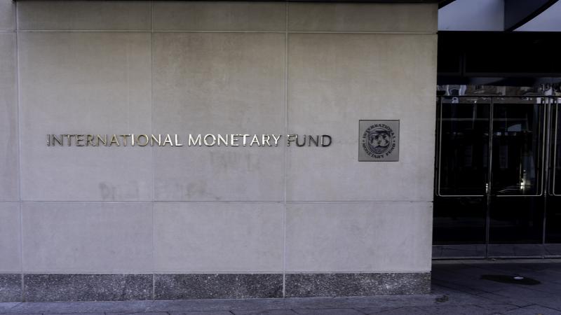 IMF: A világgazdaság stabilnak bizonyult, de a növekedési ütem csökkenhet.