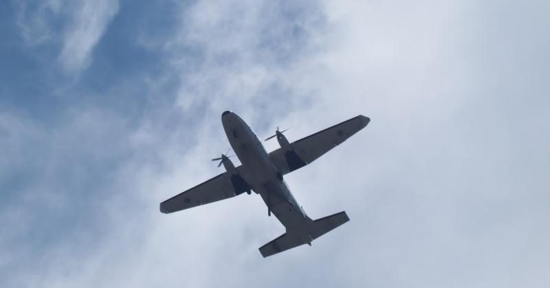 Nyolc magyar turista tragikus módon életét vesztette, amikor egy kisrepülőgép balesetet szenvedett Kenyában.