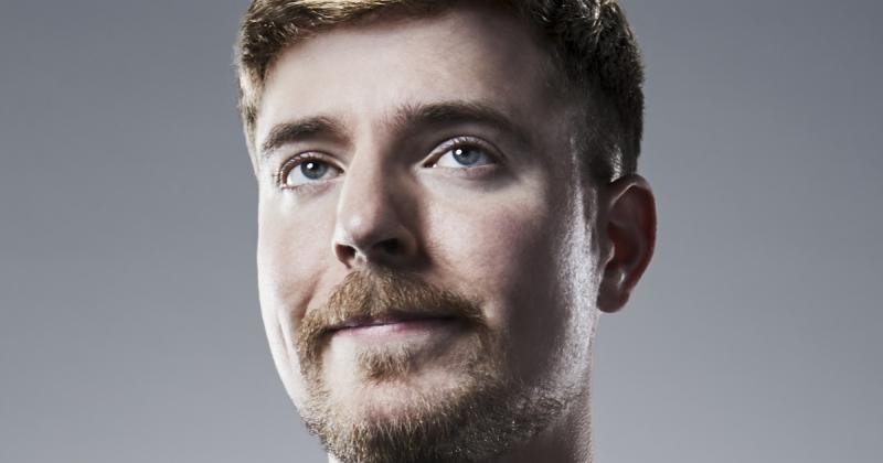 Kreatív Online - MrBeast orosz nyelvű videójában Ukrajna említése cenzúrázva lett.